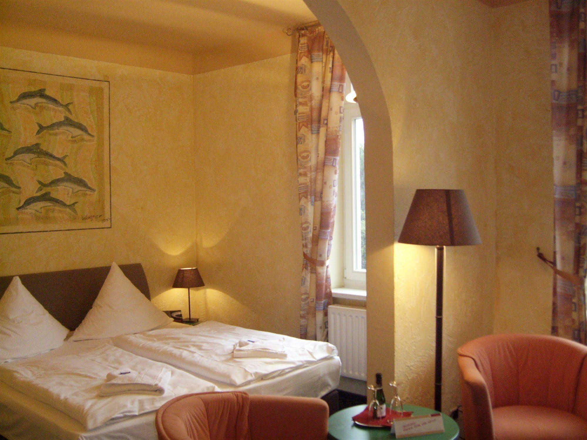 Hotel Ostseestern Ostseebad Kühlungsborn Esterno foto